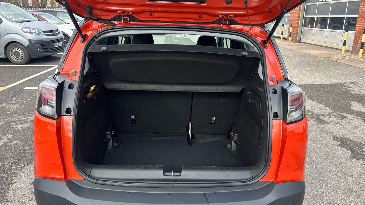 Used Vauxhall Crossland 2022 for sale - 77964794: Photo 4