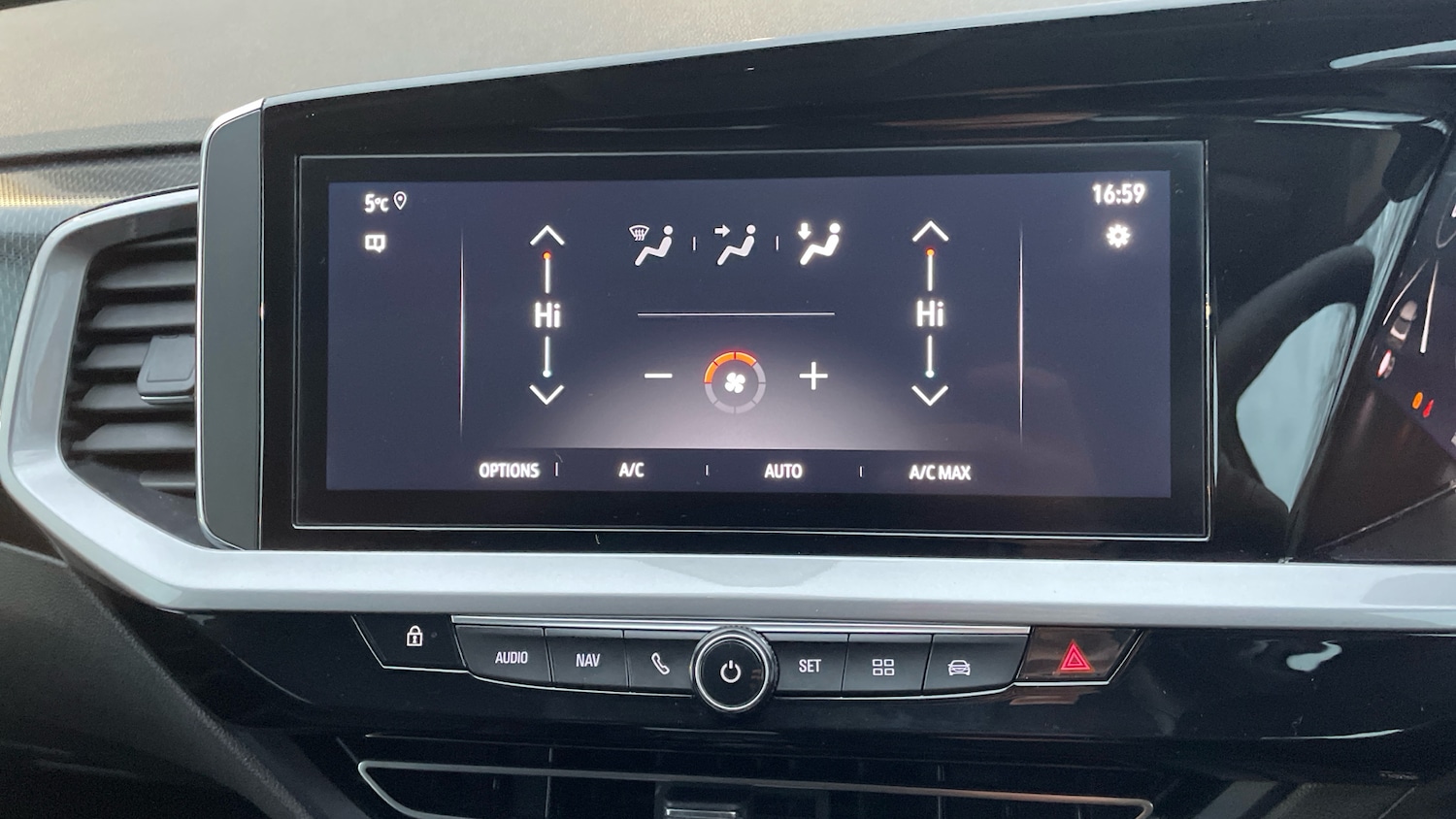 Used Vauxhall Grandland 2024 for sale - 77446985: Photo 30