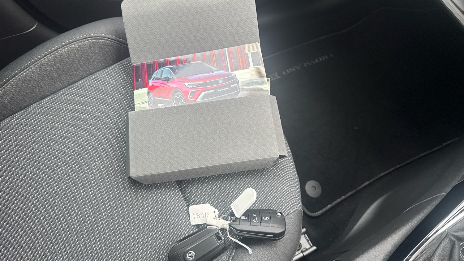 Used Vauxhall Crossland 2021 for sale - 77251053: Photo 19