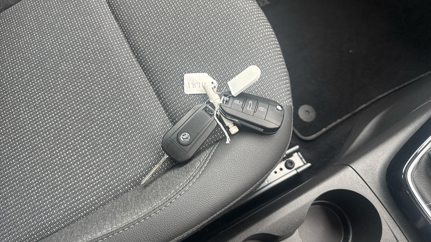 Used Vauxhall Crossland 2021 for sale - 77251053: Photo 20