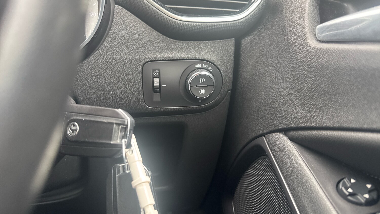 Used Vauxhall Crossland 2021 for sale - 77251053: Photo 23