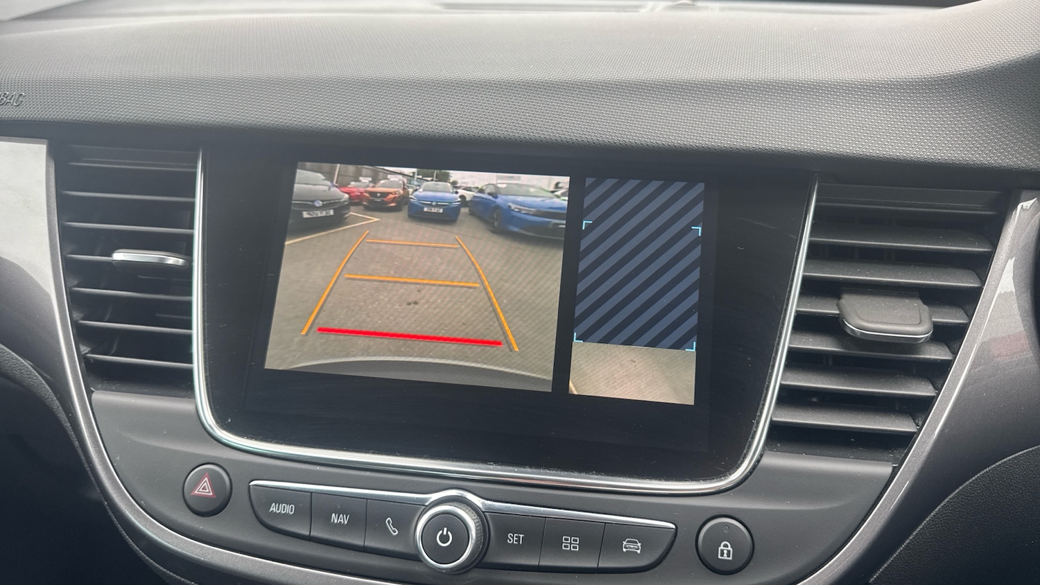 Used Vauxhall Crossland 2021 for sale - 77251053: Photo 32