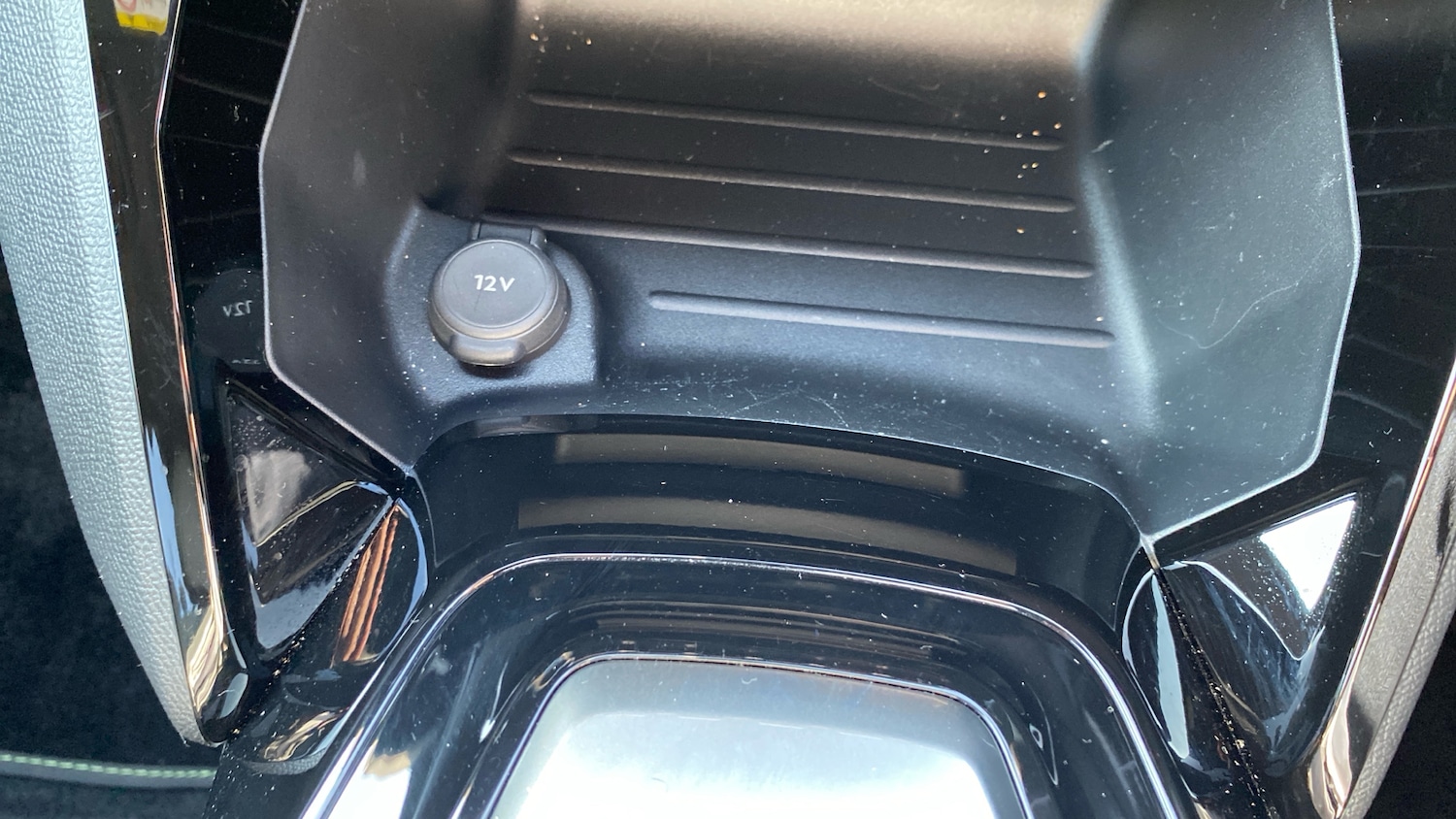 Used Peugeot 2008 2025 for sale - 76164424: Photo 28