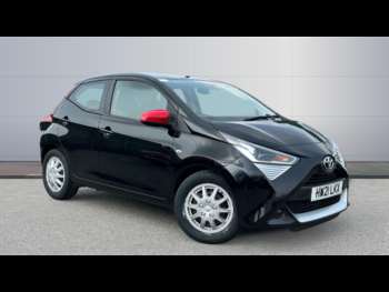 2021 (21) - 1.0 VVT-i X-Play TSS 5dr Petrol Hatchback