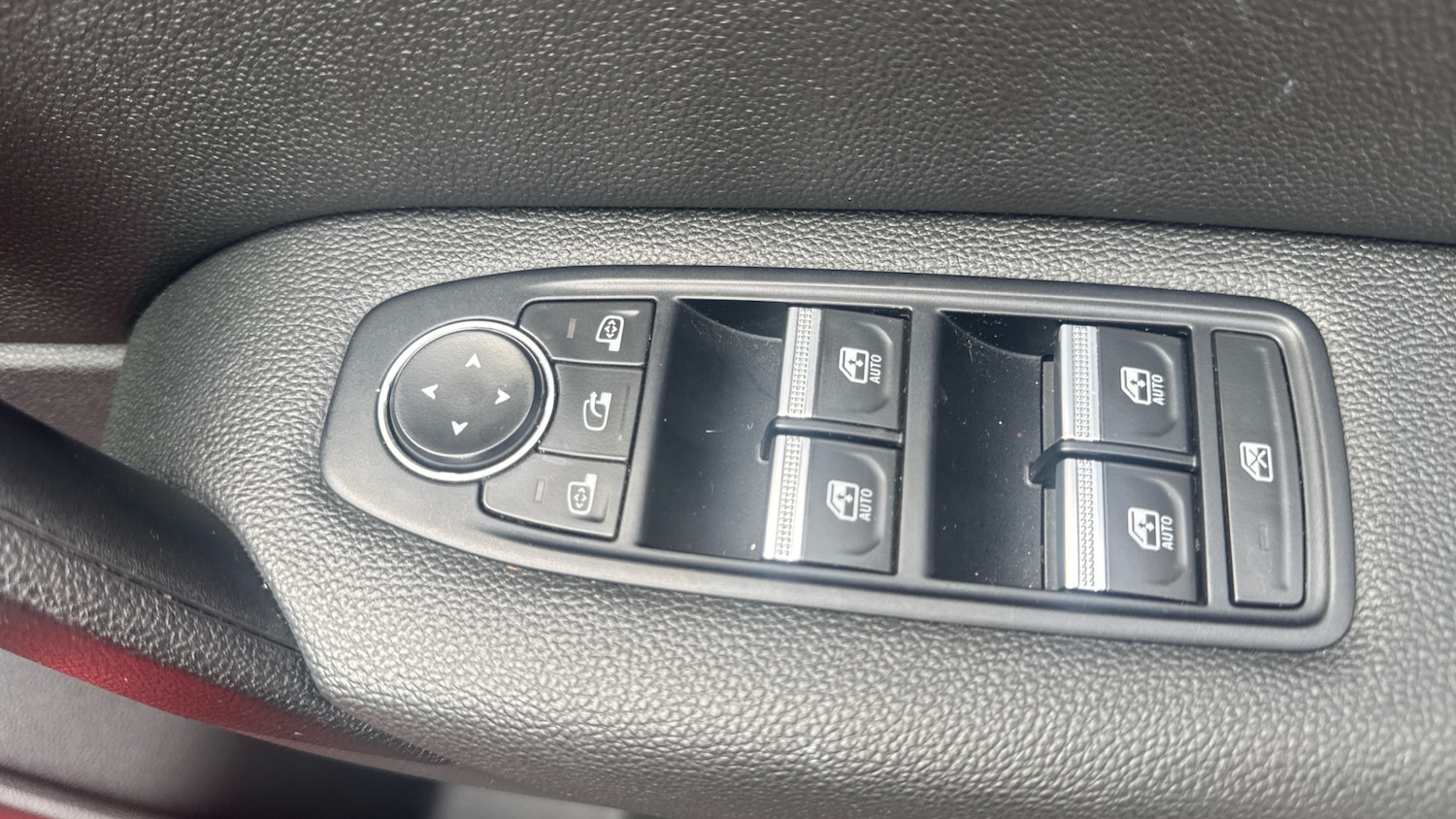 Used Renault Captur 2021 for sale - 76493725: Photo 34