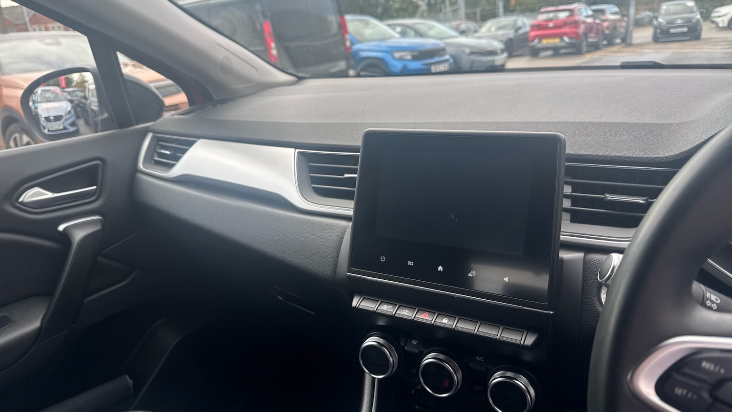 Used Renault Captur 2021 for sale - 76493725: Photo 41