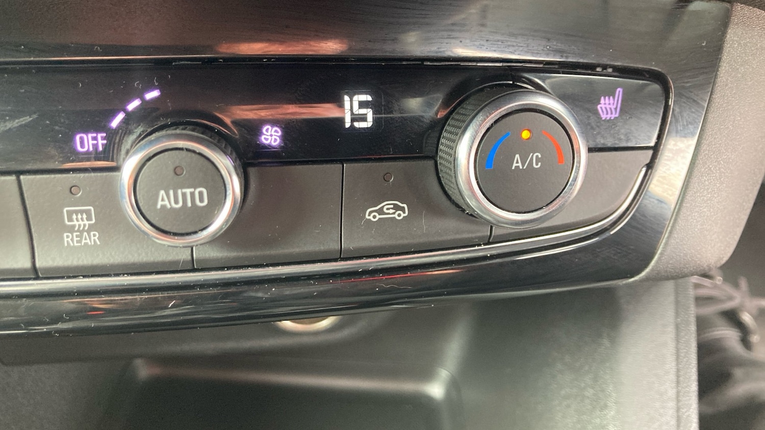 Vehicle 33