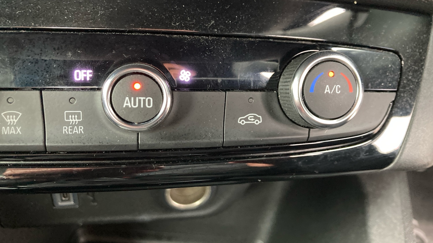 Used Vauxhall Corsa 2023 for sale - 76461234: Photo 31