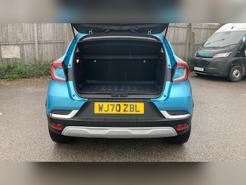 Used Renault Captur 2020 for sale - 76450237: Photo