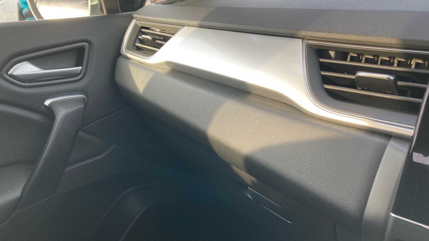 Used Renault Captur 2020 for sale - 76450237: Photo 50