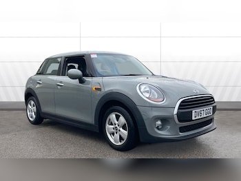 MINI Hatch feature image