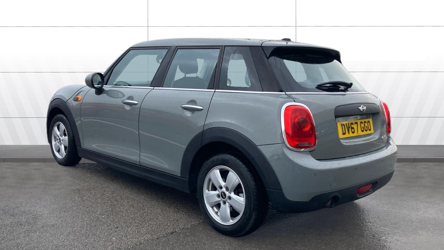 Used MINI Hatch 2017 for sale - 76948890: Photo 2