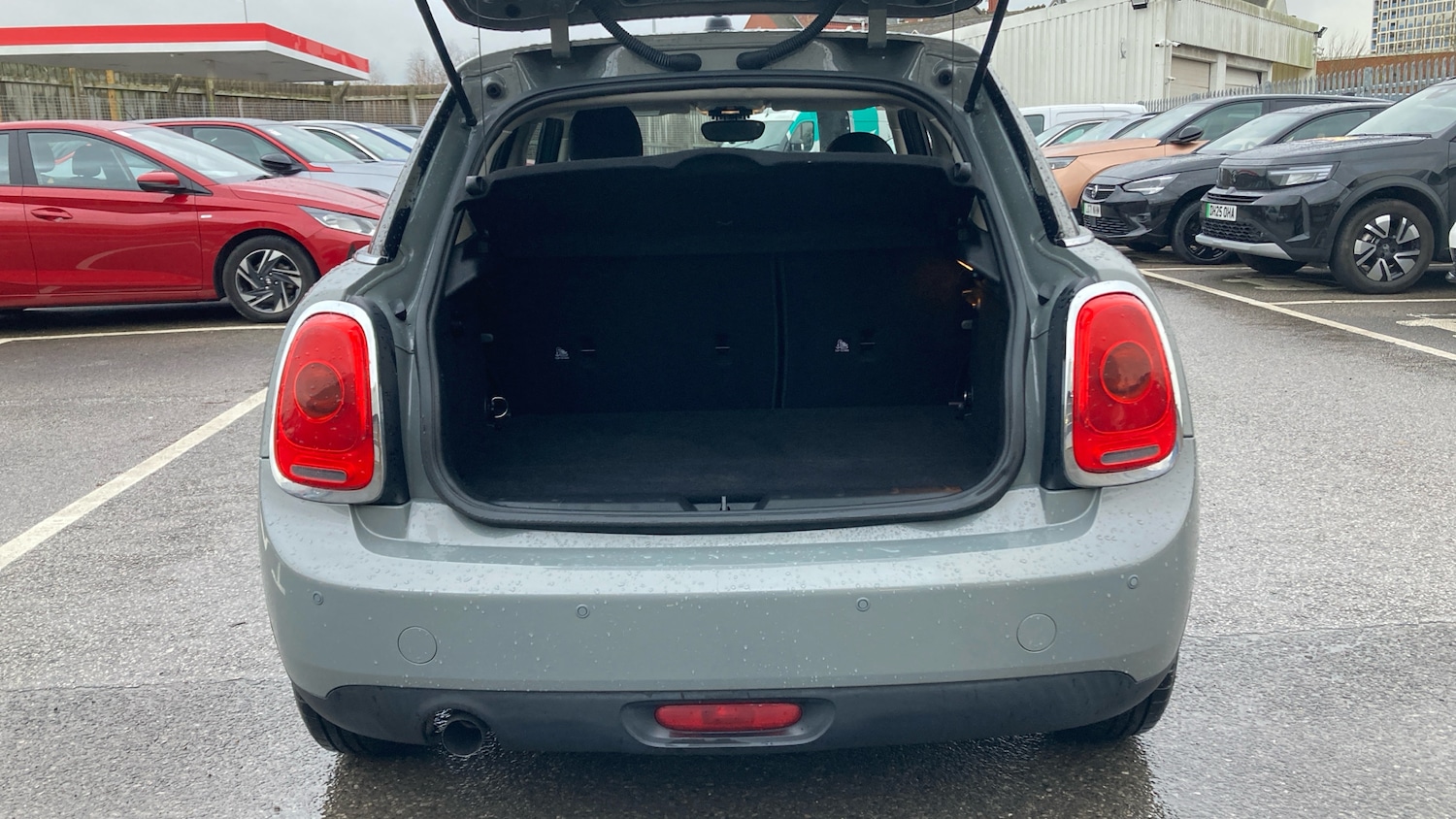 Used MINI Hatch 2017 for sale - 76948890: Photo 4