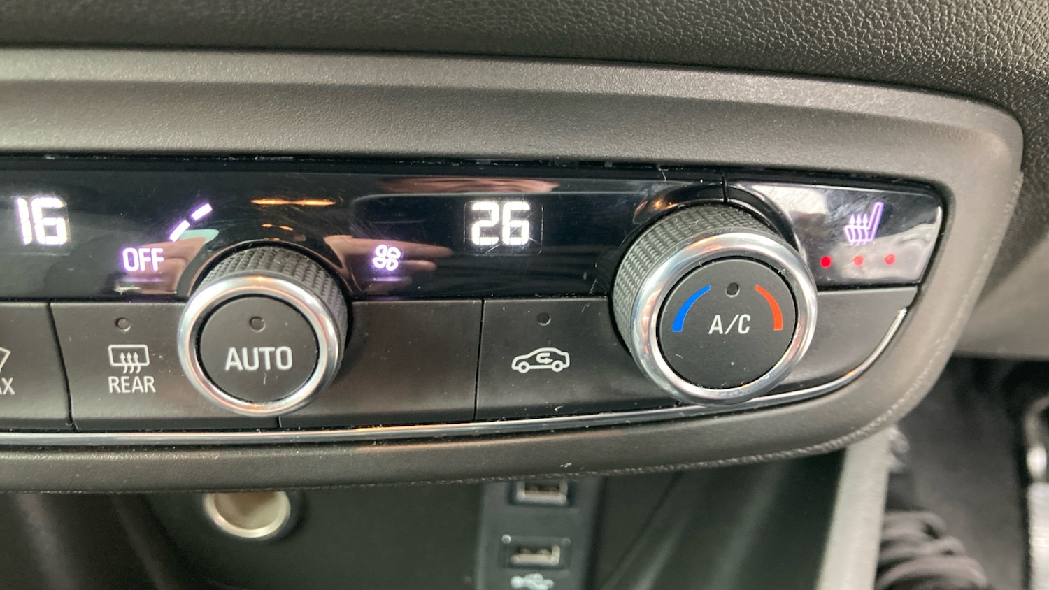 Used Vauxhall Crossland 2022 for sale - 76493722: Photo 29