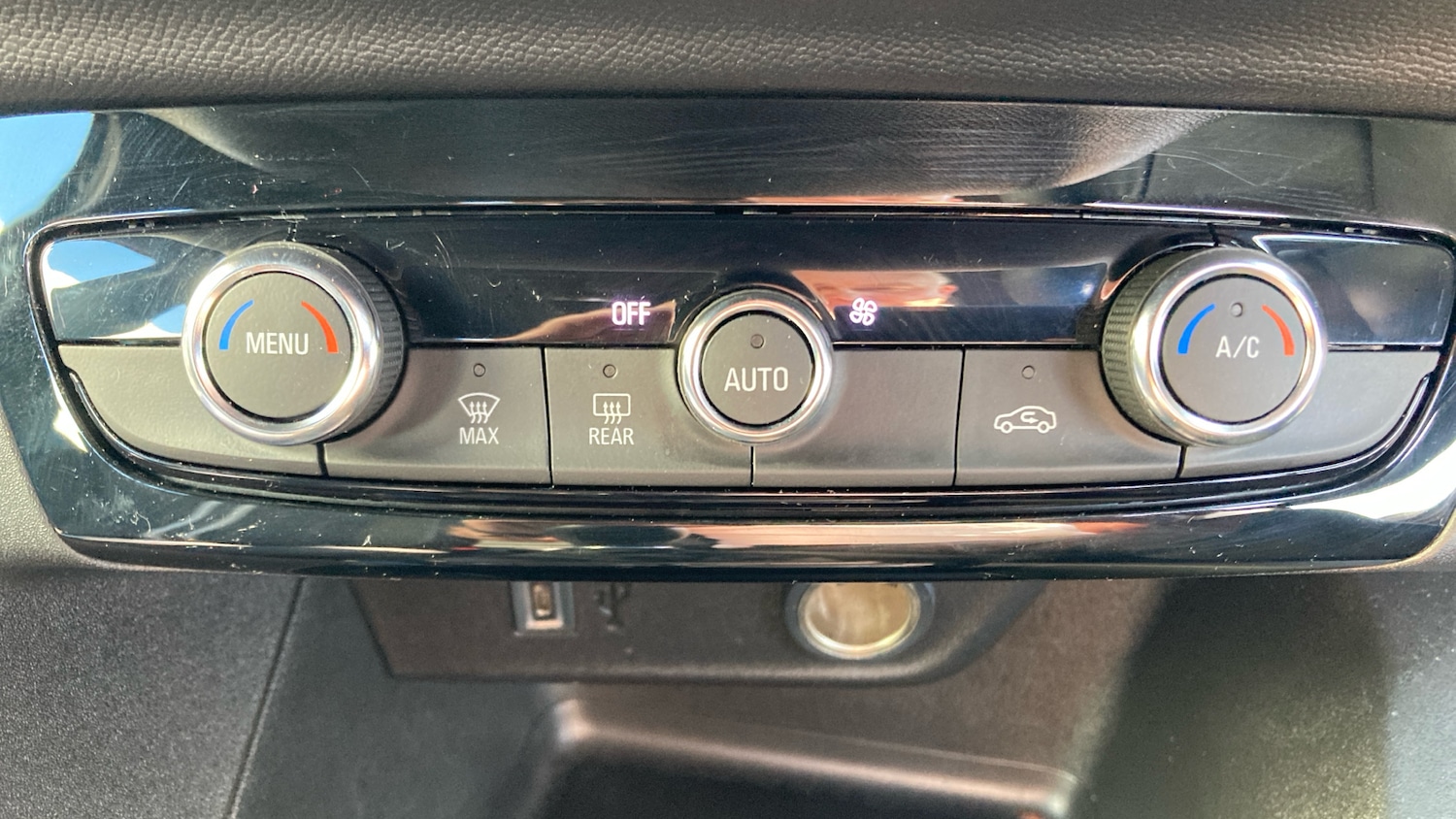 Used Vauxhall Corsa 2023 for sale - 78042618: Photo 28