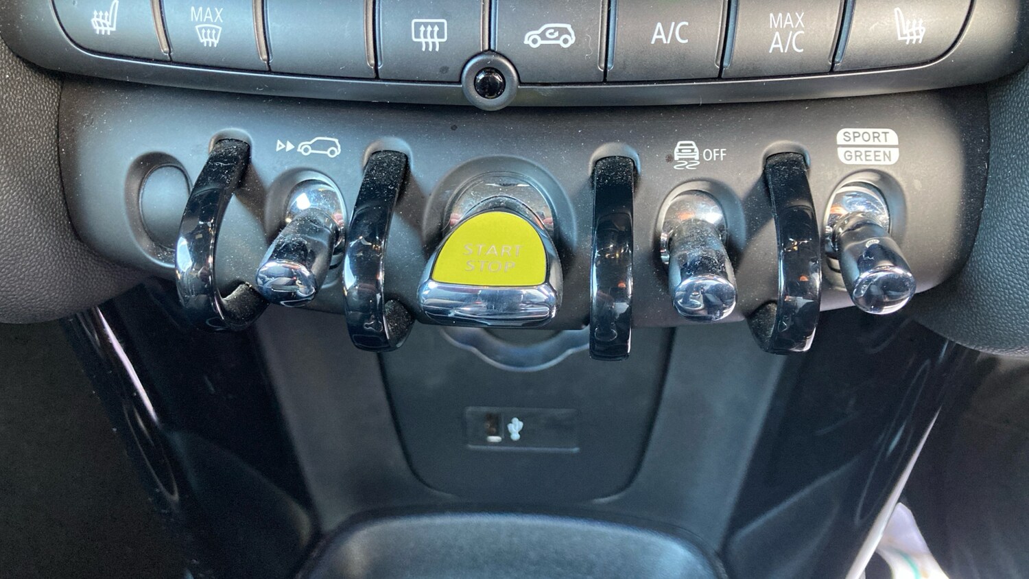 Used MINI Hatch 2020 for sale - 76480229: Photo 45