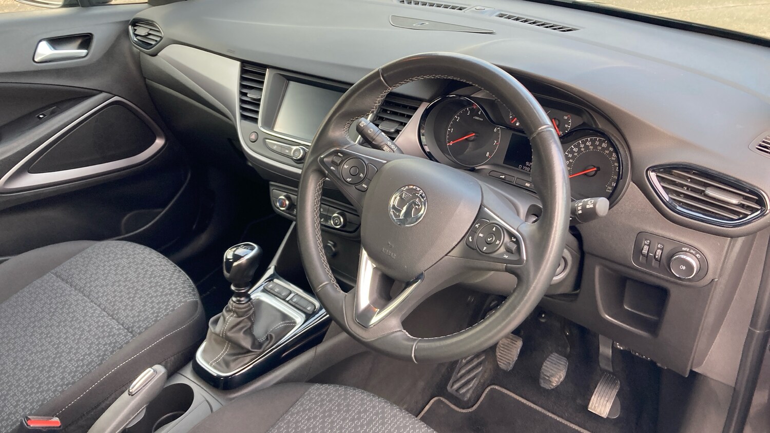 Used Vauxhall Crossland 2023 for sale - 77883843: Photo 11