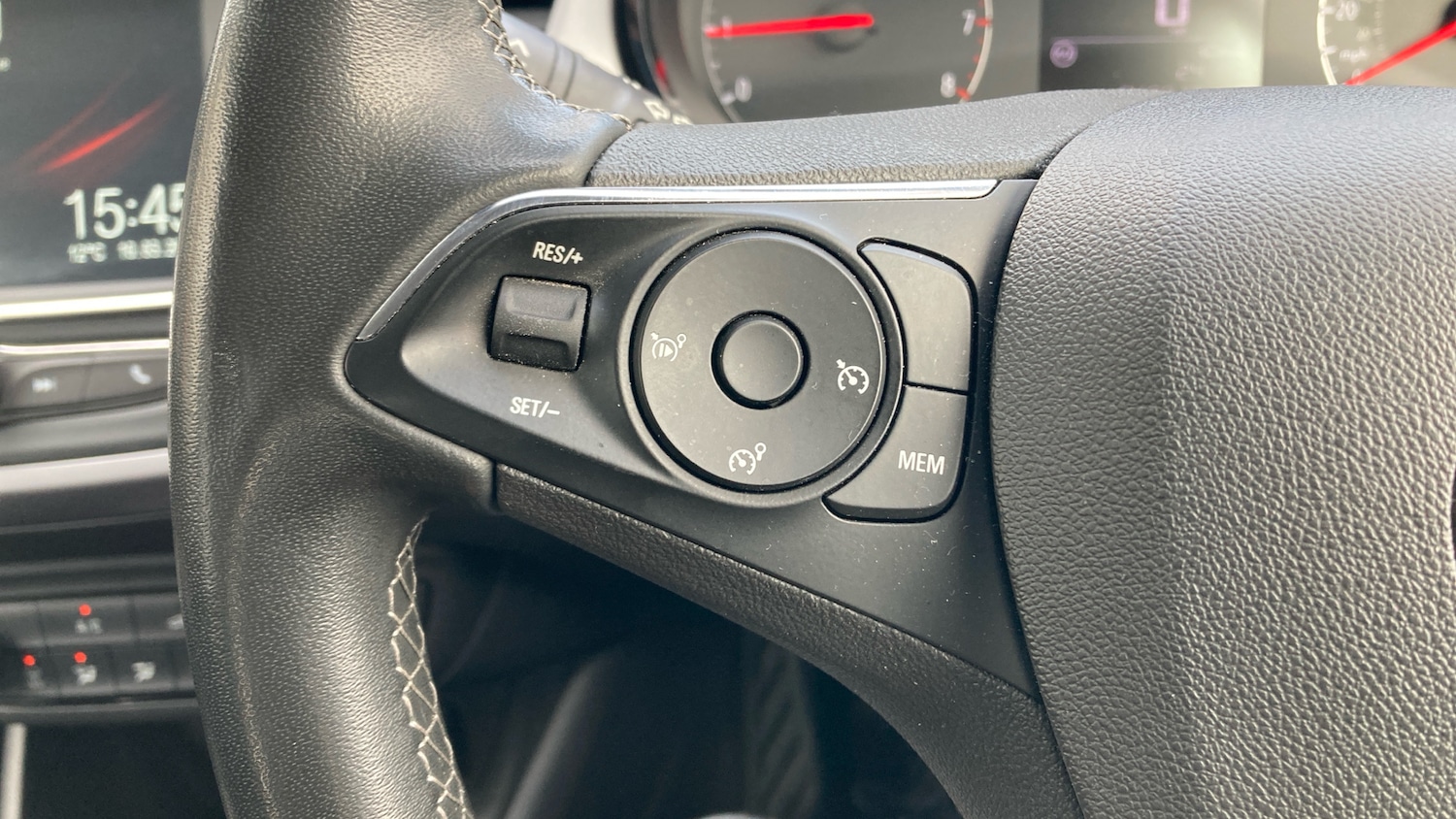 Used Vauxhall Crossland 2023 for sale - 77883843: Photo 21