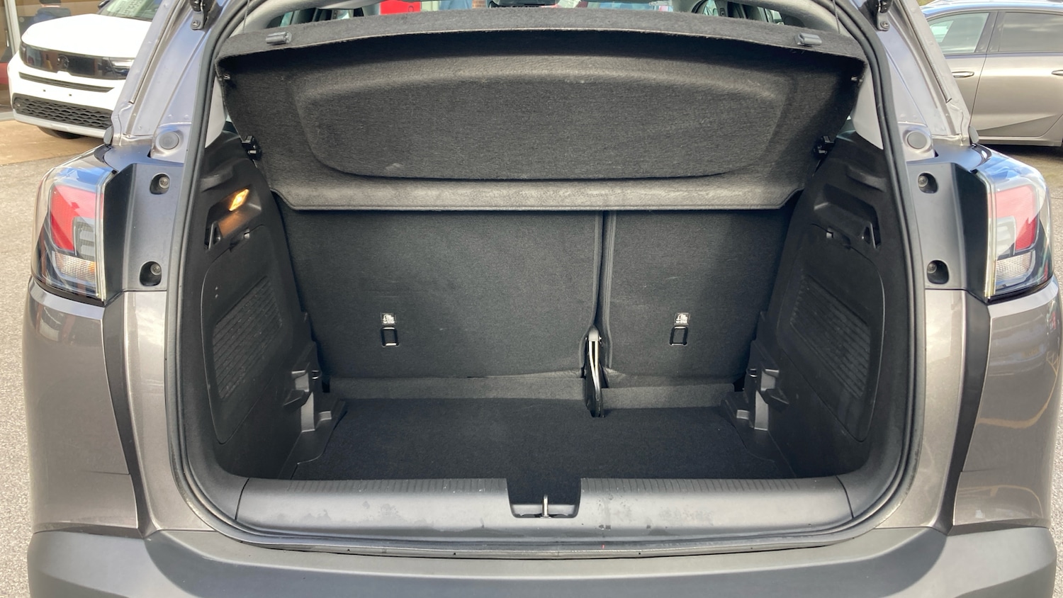 Used Vauxhall Crossland 2023 for sale - 77883843: Photo 4