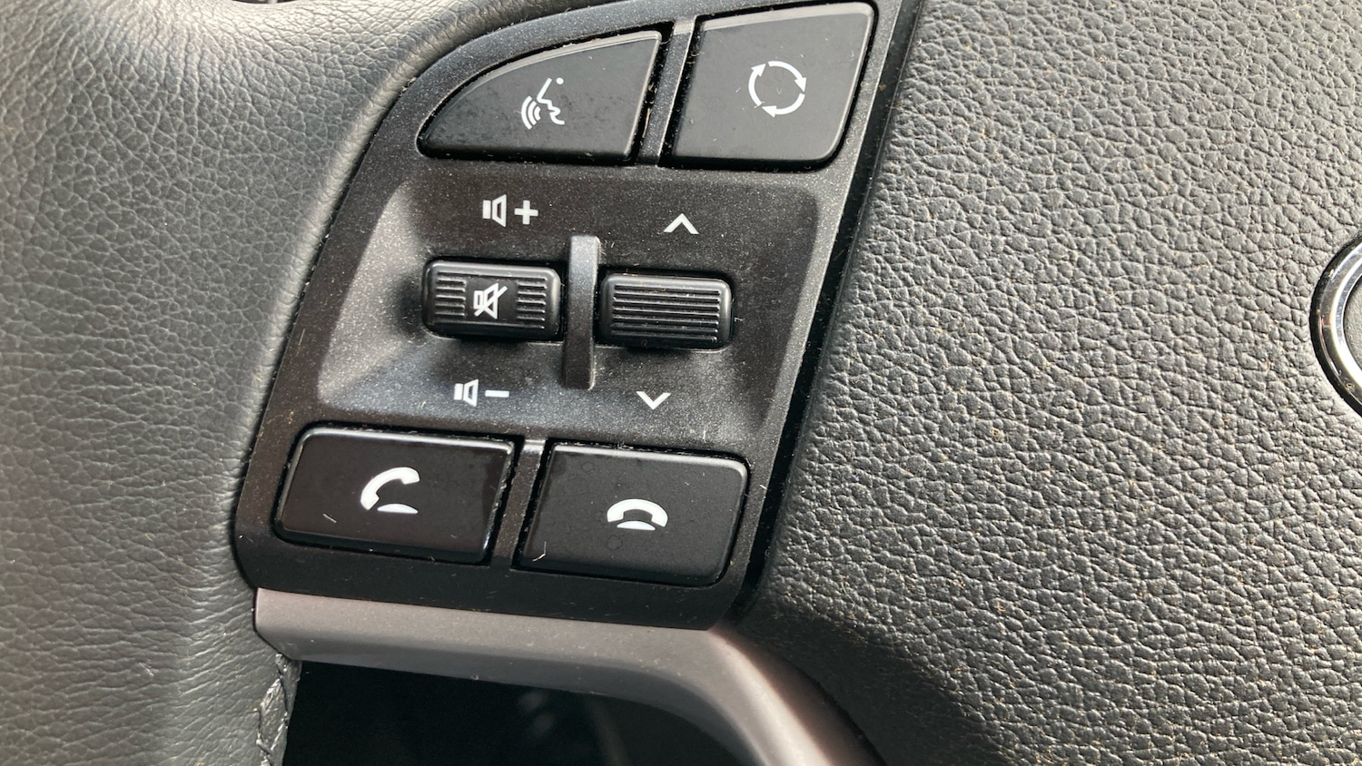 Used Hyundai TUCSON 2018 for sale - 77807030: Photo 28