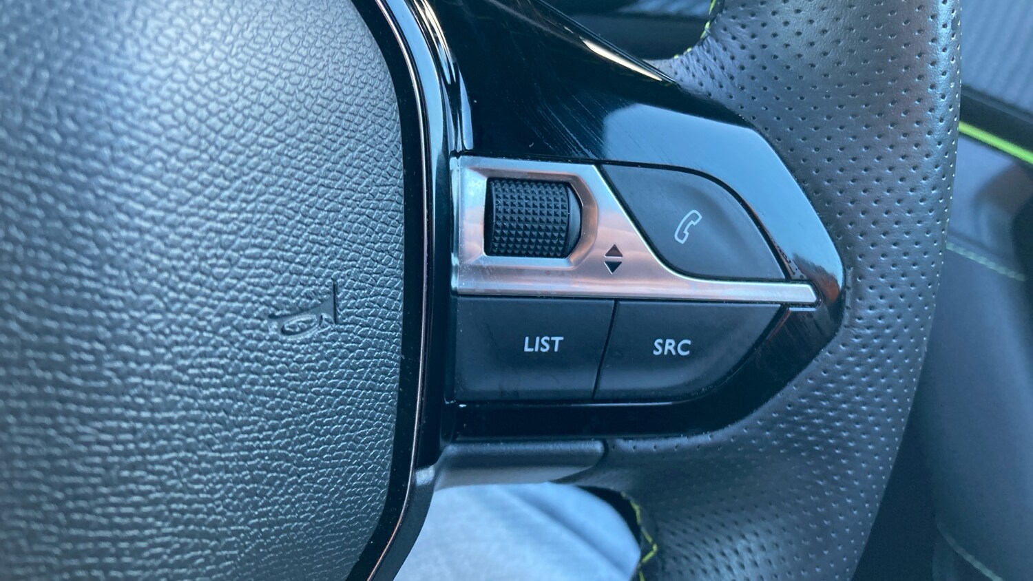 Used Peugeot 2008 2022 for sale - 78131686: Photo 22