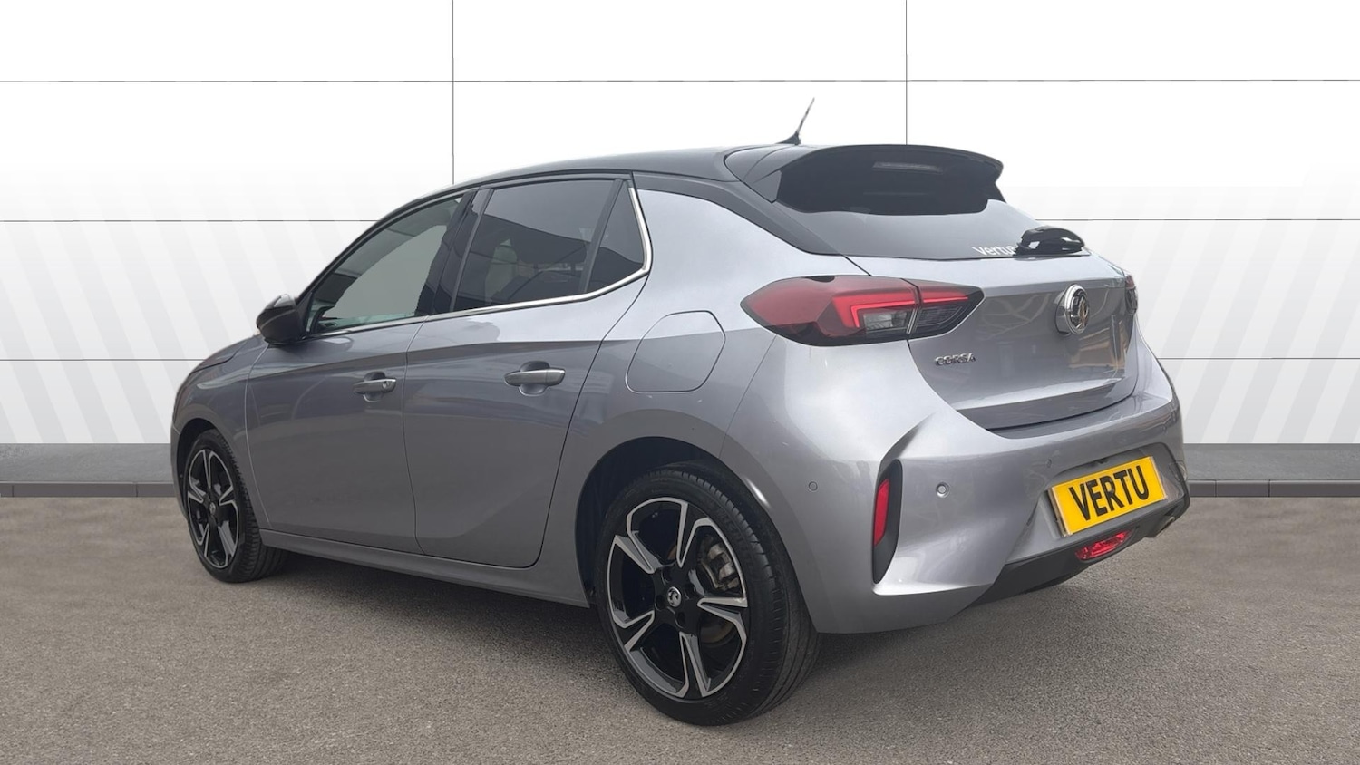 Used Vauxhall Corsa 2023 for sale - 78042627: Photo 2