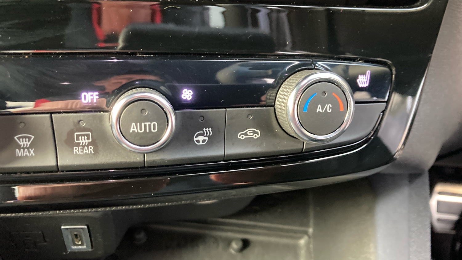 Used Vauxhall Mokka 2025 for sale - 76532059: Photo 29