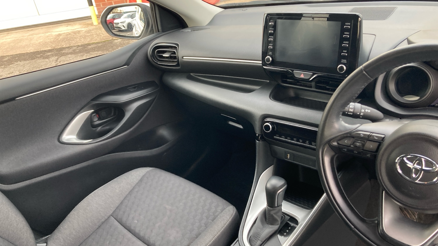 Used Toyota Yaris 2022 for sale - 77288941: Photo 14