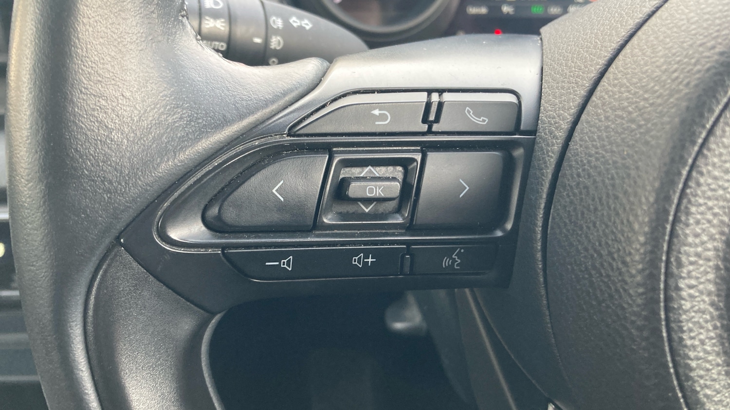 Used Toyota Yaris 2022 for sale - 77288941: Photo 21