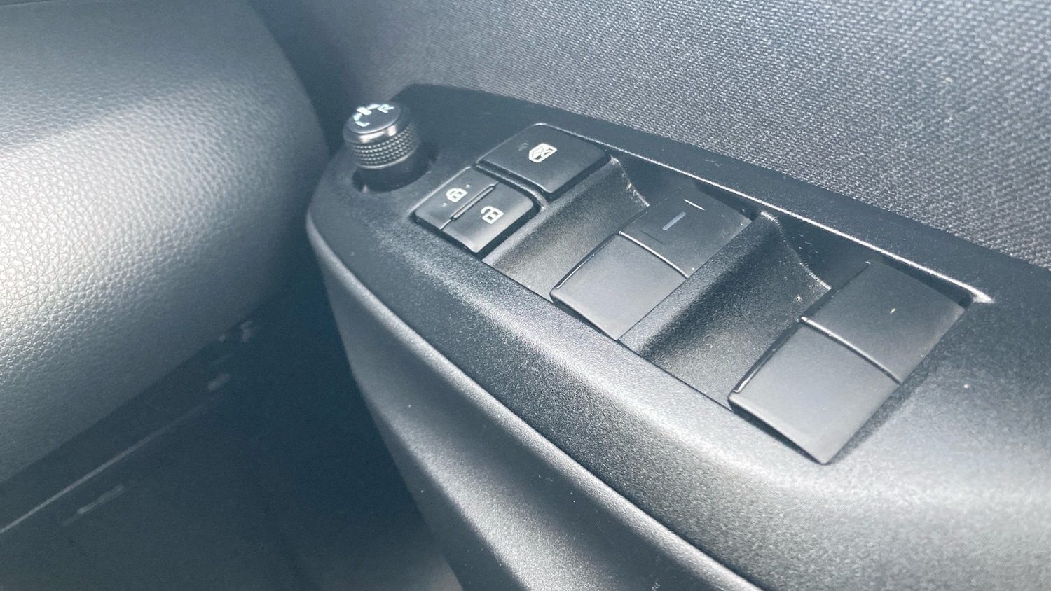 Used Toyota Yaris 2022 for sale - 77288941: Photo 23