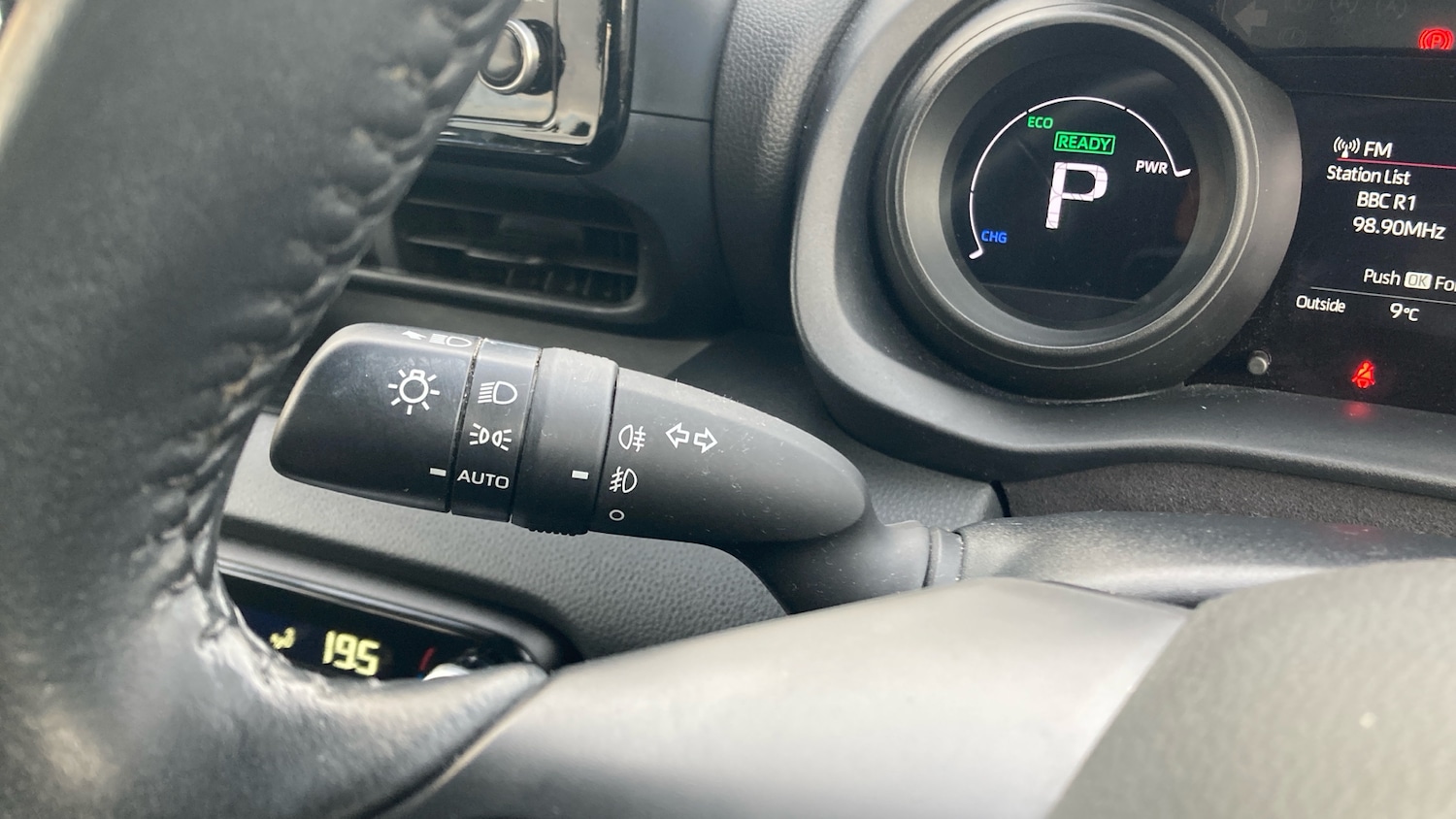 Used Toyota Yaris 2022 for sale - 77288941: Photo 25