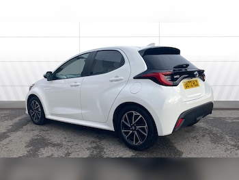 Used Toyota Yaris 2022 for sale - 77288941: Photo