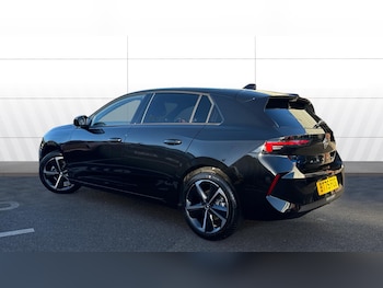 Used Vauxhall Astra 2025 for sale - 76536549: Photo