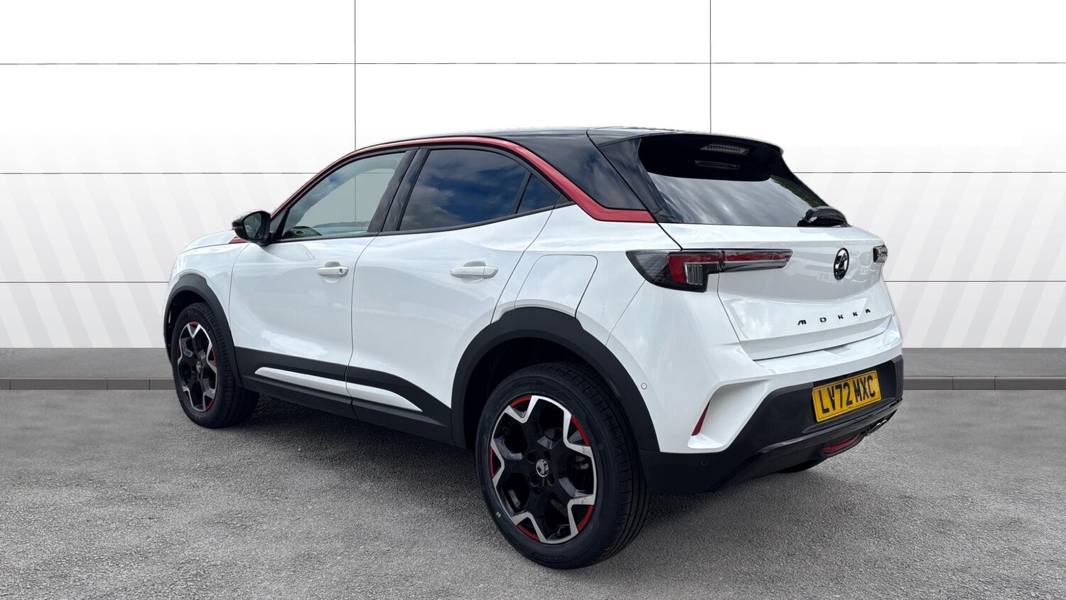 Used Vauxhall Mokka 2022 for sale - 76287840: Photo 2