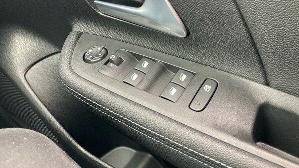Used Vauxhall Mokka 2025 for sale - 76222128: Photo 23