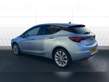 Used Vauxhall Astra 2018 for sale - 77184804: Photo