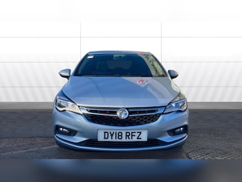 Used Vauxhall Astra 2018 for sale - 77184804: Photo