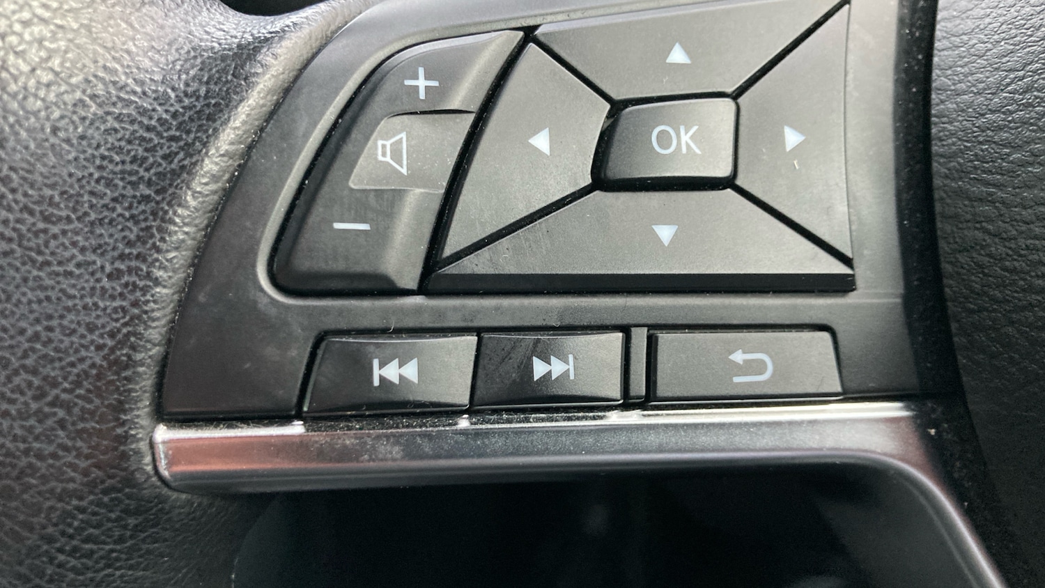 Used Nissan Juke 2022 for sale - 77171092: Photo 24