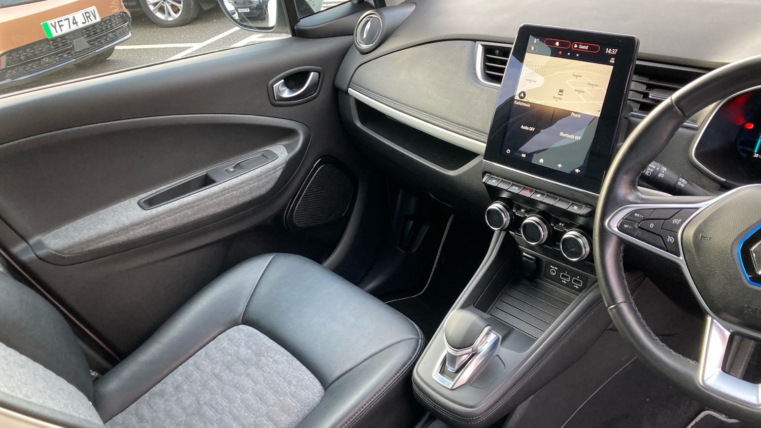 Used Renault Zoe 2020 for sale - 76782525: Photo 14