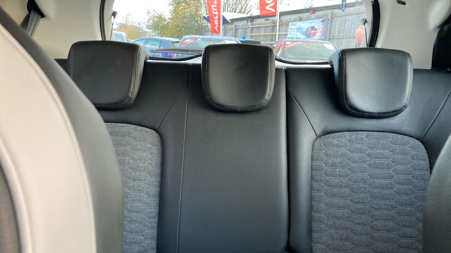 Used Renault Zoe 2020 for sale - 76782525: Photo 15