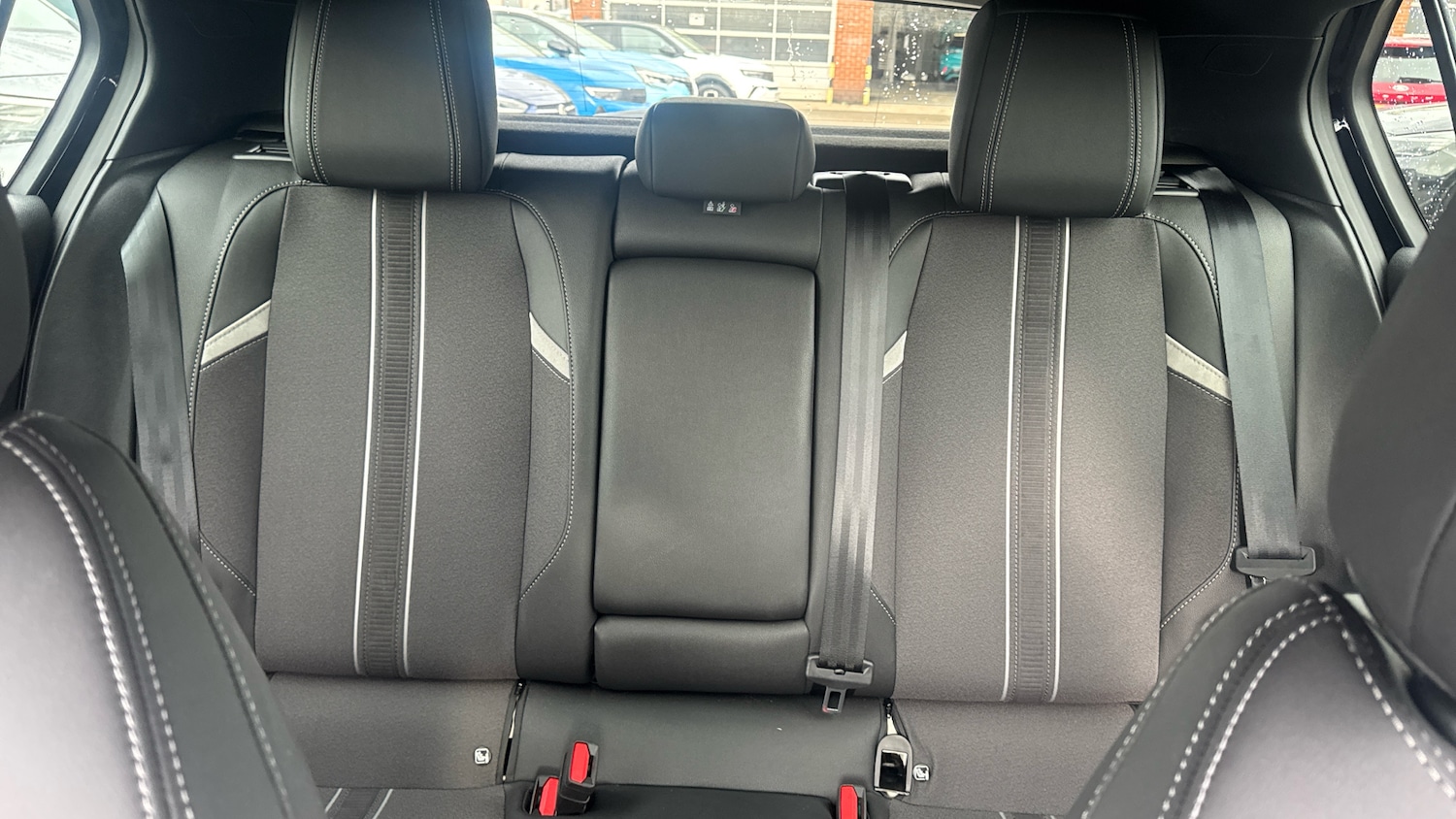 Used Vauxhall Astra 2023 for sale - 76415707: Photo 15