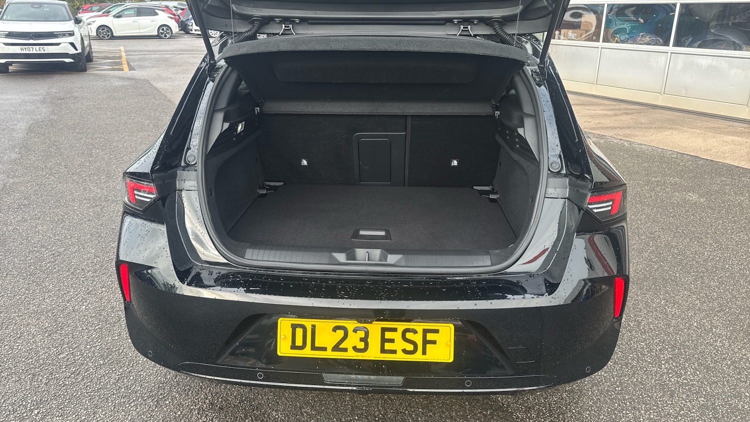 Used Vauxhall Astra 2023 for sale - 76415707: Photo 4