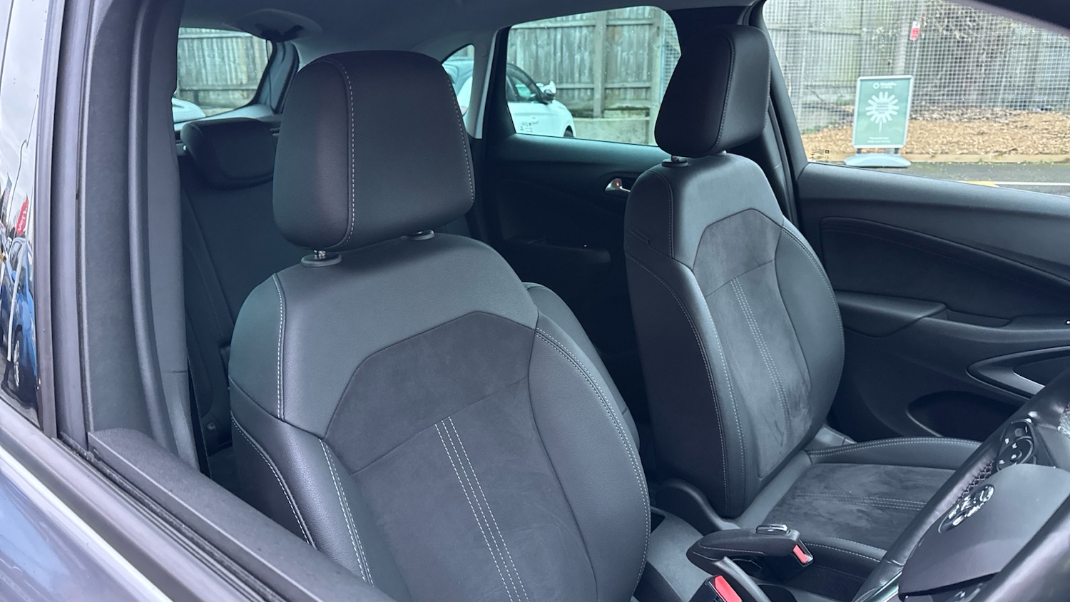 Used Vauxhall Crossland 2022 for sale - 76722729: Photo 21