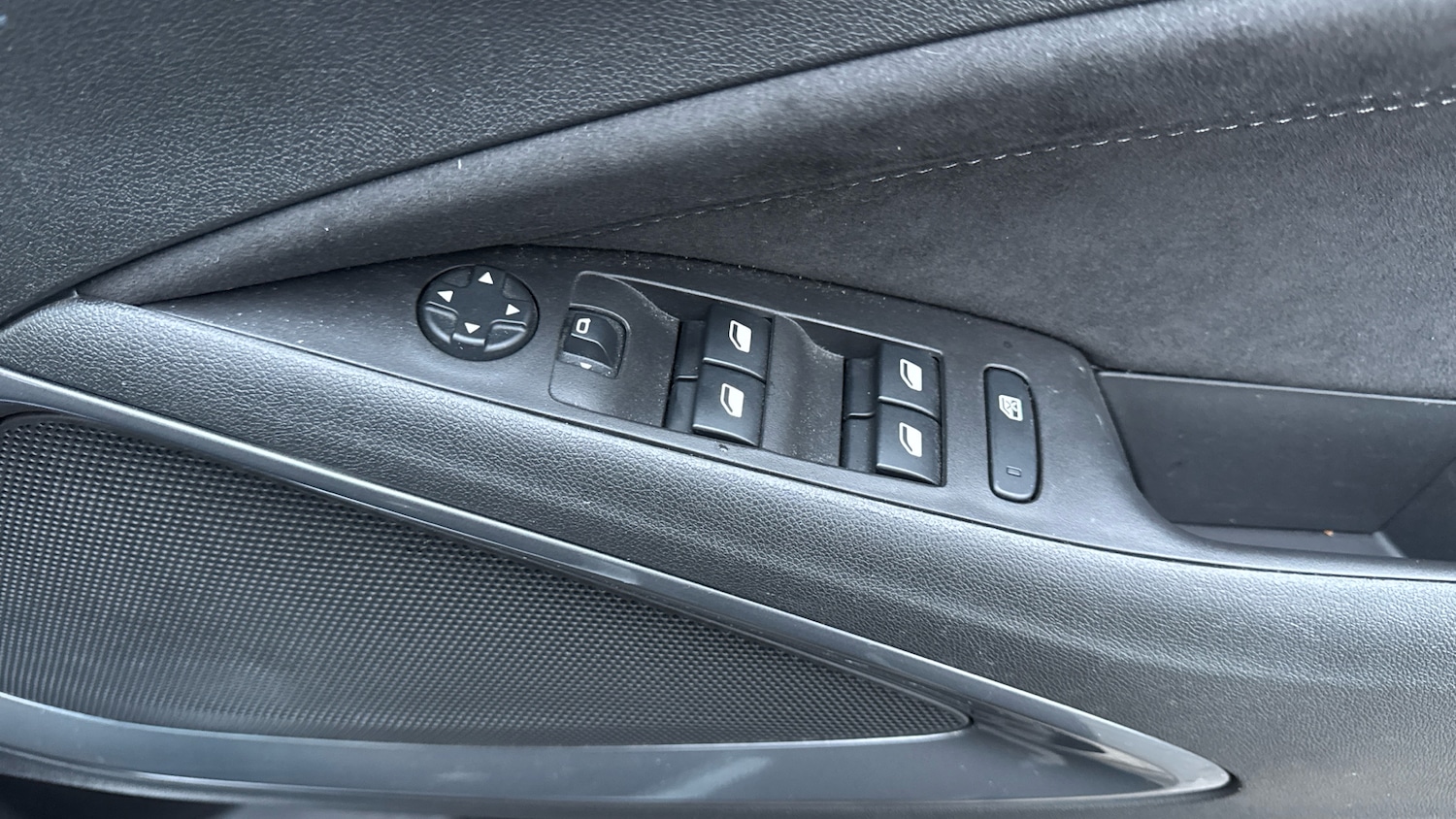 Used Vauxhall Crossland 2022 for sale - 76722729: Photo 36