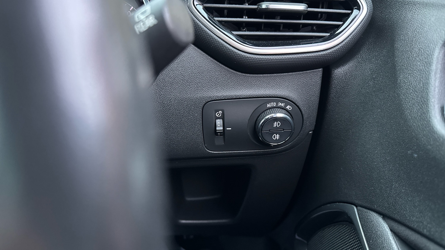 Used Vauxhall Crossland 2022 for sale - 76722729: Photo 38