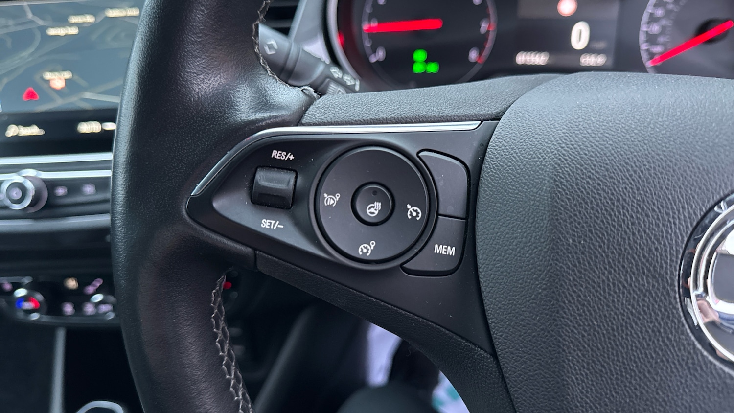 Used Vauxhall Crossland 2022 for sale - 76722729: Photo 41