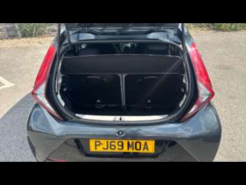 Used Toyota AYGO 2019 for sale - 74732670: Photo
