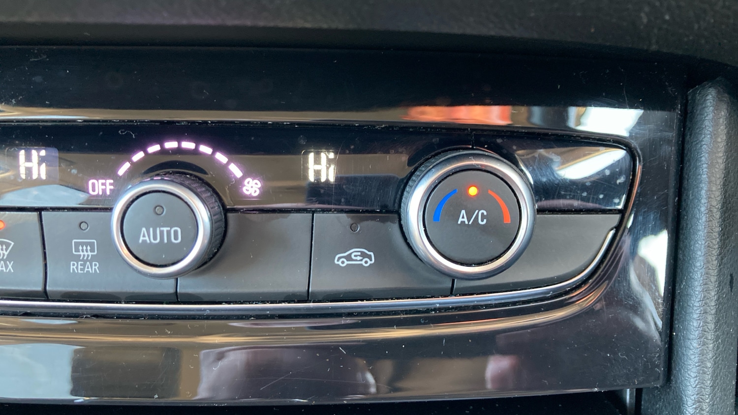 Used Vauxhall Grandland X 2018 for sale - 77061487: Photo 42