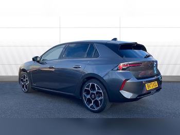 Used Vauxhall Astra 2023 for sale - 76580651: Photo