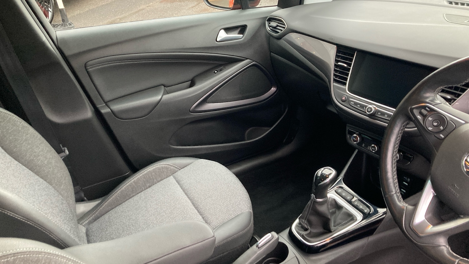 Used Vauxhall Crossland 2021 for sale - 76782531: Photo 14